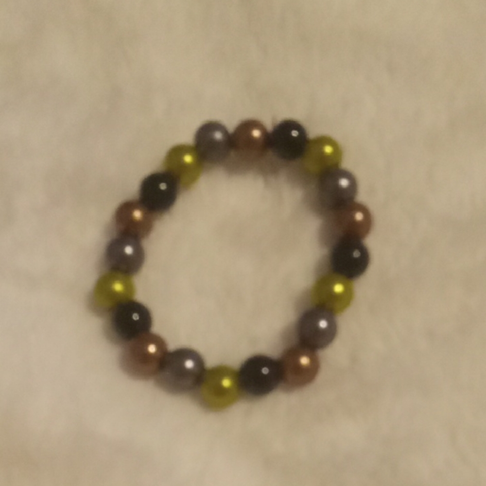 Elegant Multicolor Beaded Bracelet